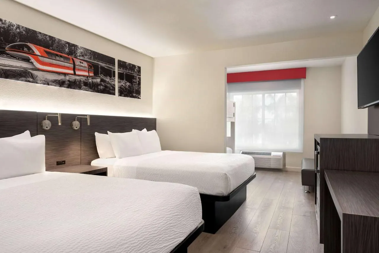 Hotel Ramada By Wyndham Anaheim Convention Center